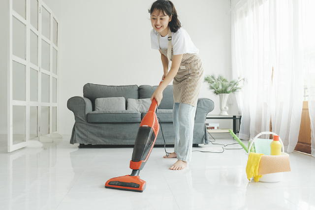 5 Efficient Room-by-room Cleaning Tips For Busy Housewives
