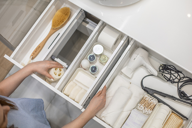 6 Tried And True Tips To Always Keep Your Home Clutter-Free